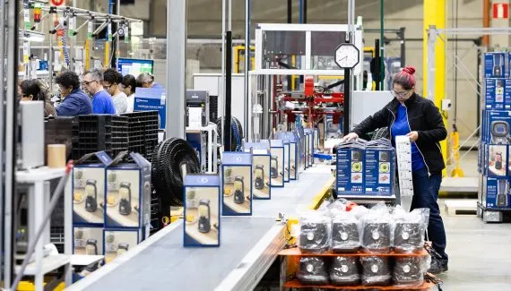 Como a IA está transformando fábricas do Paraná sem demitir trabalhadores