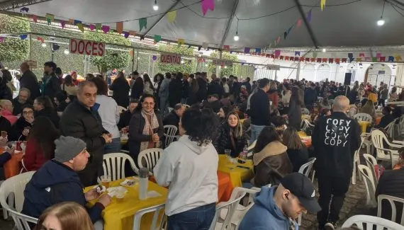 Festa Junina da Igreja Ortodoxa São Jorge terá gastronomia árabe em Curitiba