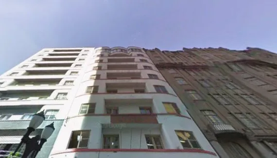 Prédio no Calçadão da XV é isolado pela Prefeitura de Curitiba