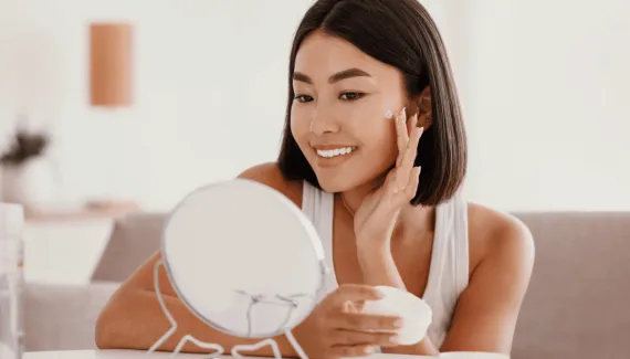 PDRN: entenda por que o ativo queridinho da K-Beauty está invadindo a rotina de skincare