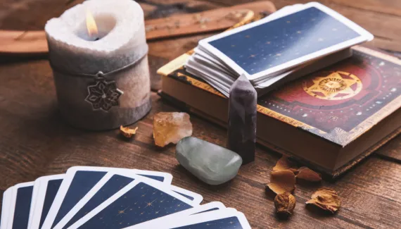 Tarot semanal: previsão para os signos de 06 a 12 de julho de 2026
