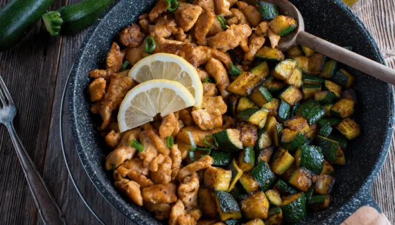 Cardápio saudável: 5 receitas leves e proteicas para o almoço da semana