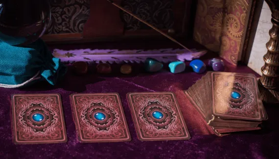 Tarot do dia: previsão para os 12 signos em 08/07/2026