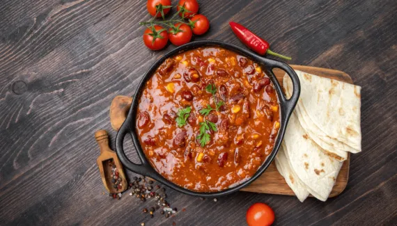 Feijão além do básico: 5 receitas saudáveis para inovar no almoço