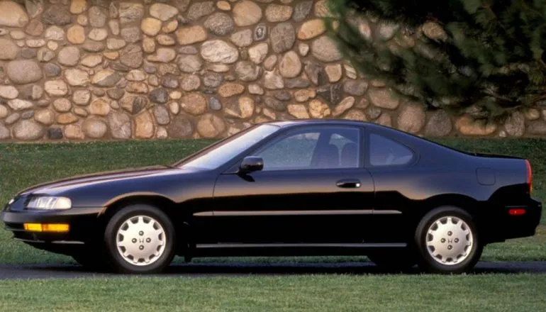Imagem mostra o Honda Prelude 1993.