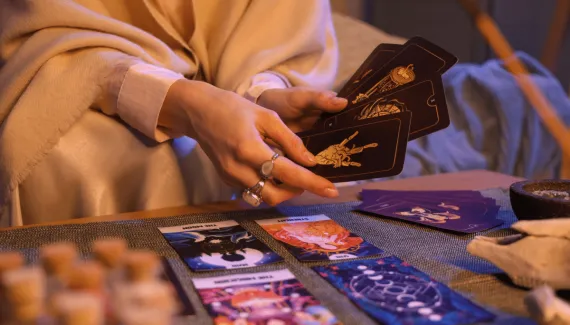 Tarot do dia: previsão para os 12 signos em 10/07/2026