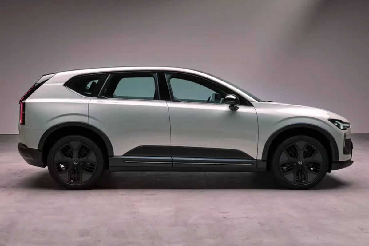 Volvo EX60 Cross Country 4