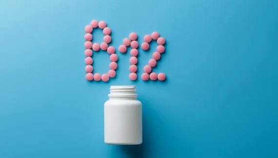 Deficiência de vitamina B12: conheça 6 sintomas e veja como é feito o tratamento