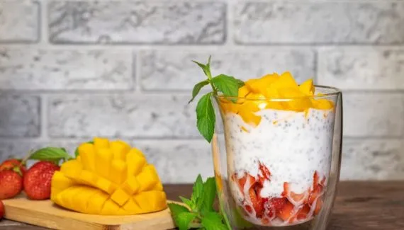 Quer começar a semana mais leve? Veja 11 receitas saudáveis com chia