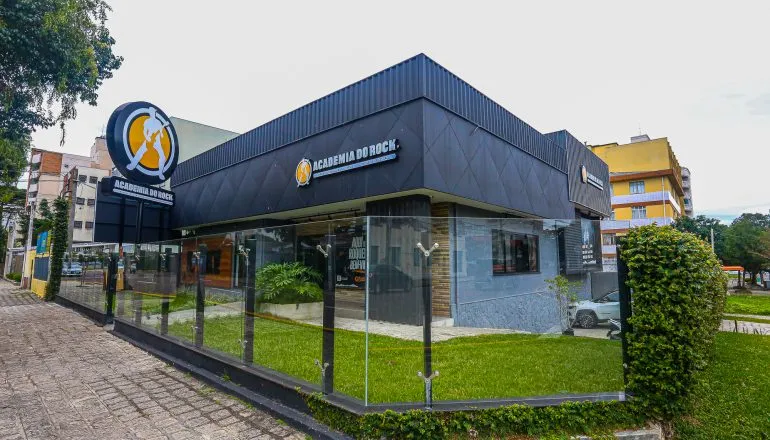 Fachada de escola de música: Academia do Rock