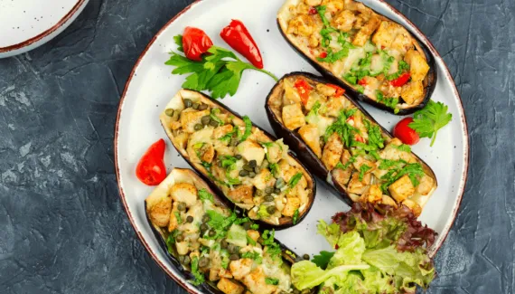 Almoço saudável e prático: 5 receitas com berinjela para incluir na dieta