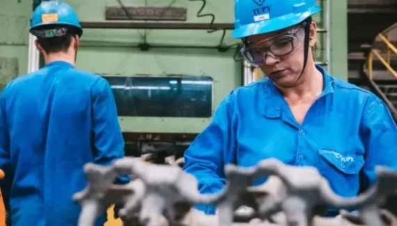 Cidade com maior economia de SC abre 6,6 mil vagas mas não acha ninguém