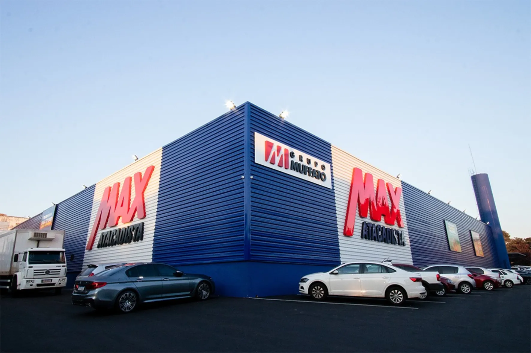 Max Atacadista de Foz do Iguaçu passa por terceira revitalização e é reinaugurado