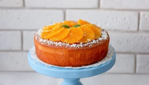 5 receitas fáceis de bolo de laranja para o café da tarde