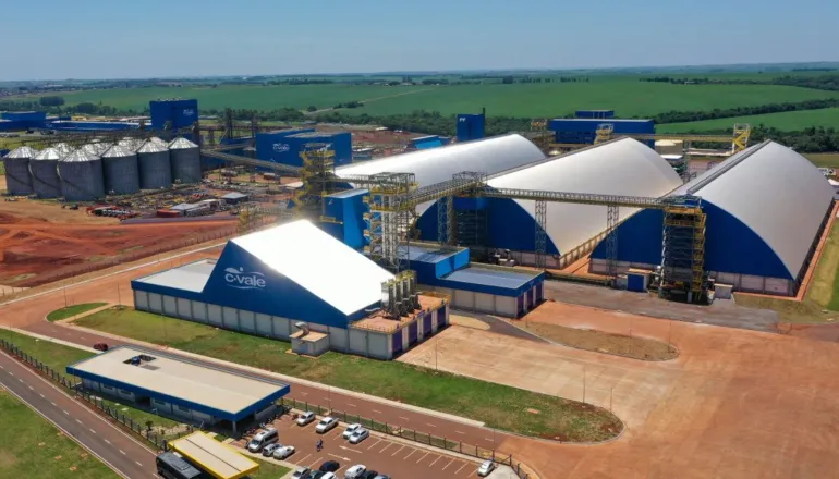 Paraná lidera crescimento de grandes indústrias no Sul, Sudeste e Centro-Oeste: 53% em 7 anos