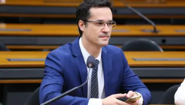 Deltan Dallagnol aciona TRE-PR para confirmar elegibilidade ao Senado em 2026