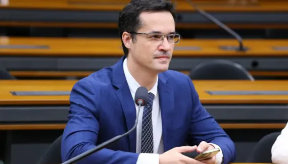 Deltan Dallagnol aciona TRE-PR para confirmar elegibilidade nas eleições de 2026