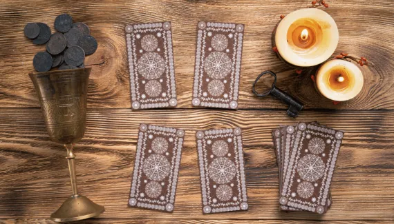 Tarot do dia: previsão para os 12 signos em 26/07/2026