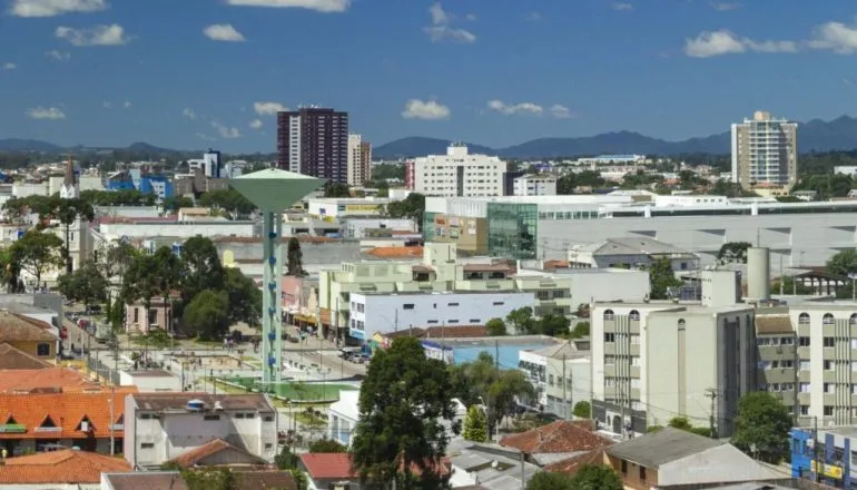 São José dos Pinhais integra a Região Metropolitana de Curitiba, que reúne 29 municípios e concentra cerca de 3,7 milhões de habitantes. Foto: Roberto Dziura Jr./Governo do Paraná