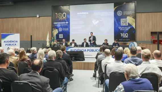 Audiência sobre nova concessão ferroviária discute retirada de trilhos em Curitiba