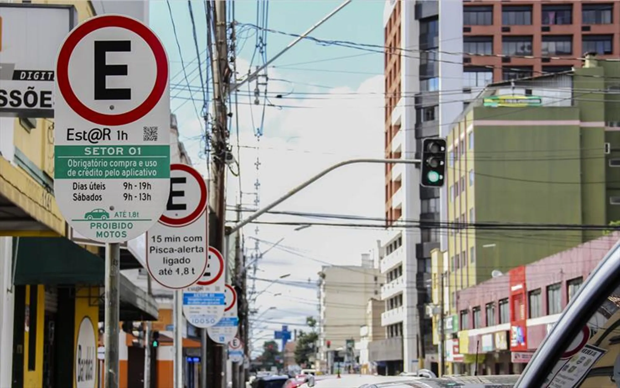 TCE-PR suspende licitação milionária do EstaR em Curitiba