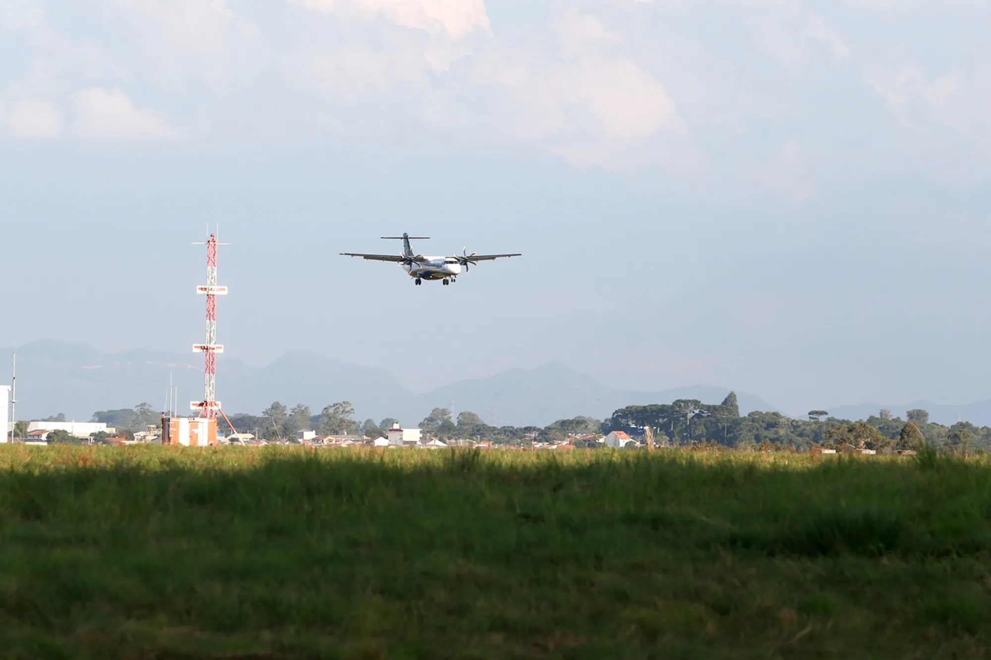 Exportações aéreas disparam no Brasil, e Afonso Pena cresce 12,6% no semestre