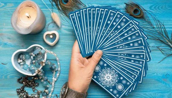 Tarot do dia: previsão para os 12 signos em 30/07/2026