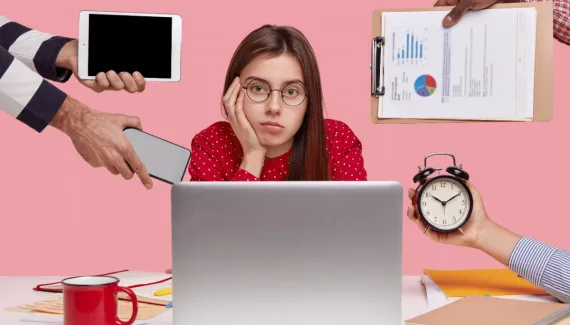 5 comportamentos que indicam uma pessoa procrastinadora