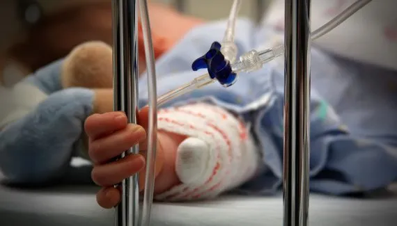 Meningite meningocócica: conhecer os riscos é uma forma de proteger o futuro das crianças