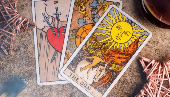 Tarot do dia: previsão para os 12 signos em 03/08/2026