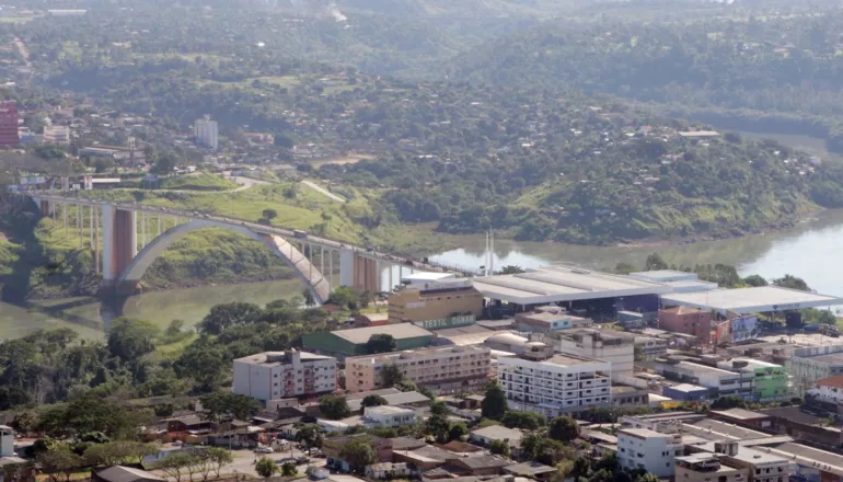 Contrabando nas fronteiras do Paraná podem render até 507% de lucro no mercado ilegal