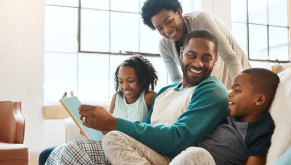 Dia dos Pais: 8 livros para presentear o seu herói