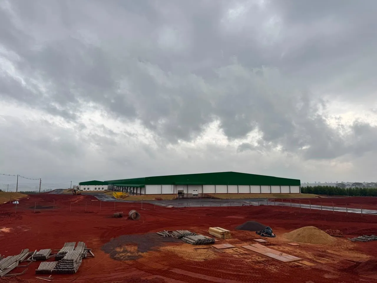 Mega incubatório Pluma Agroavícola - vista aérea