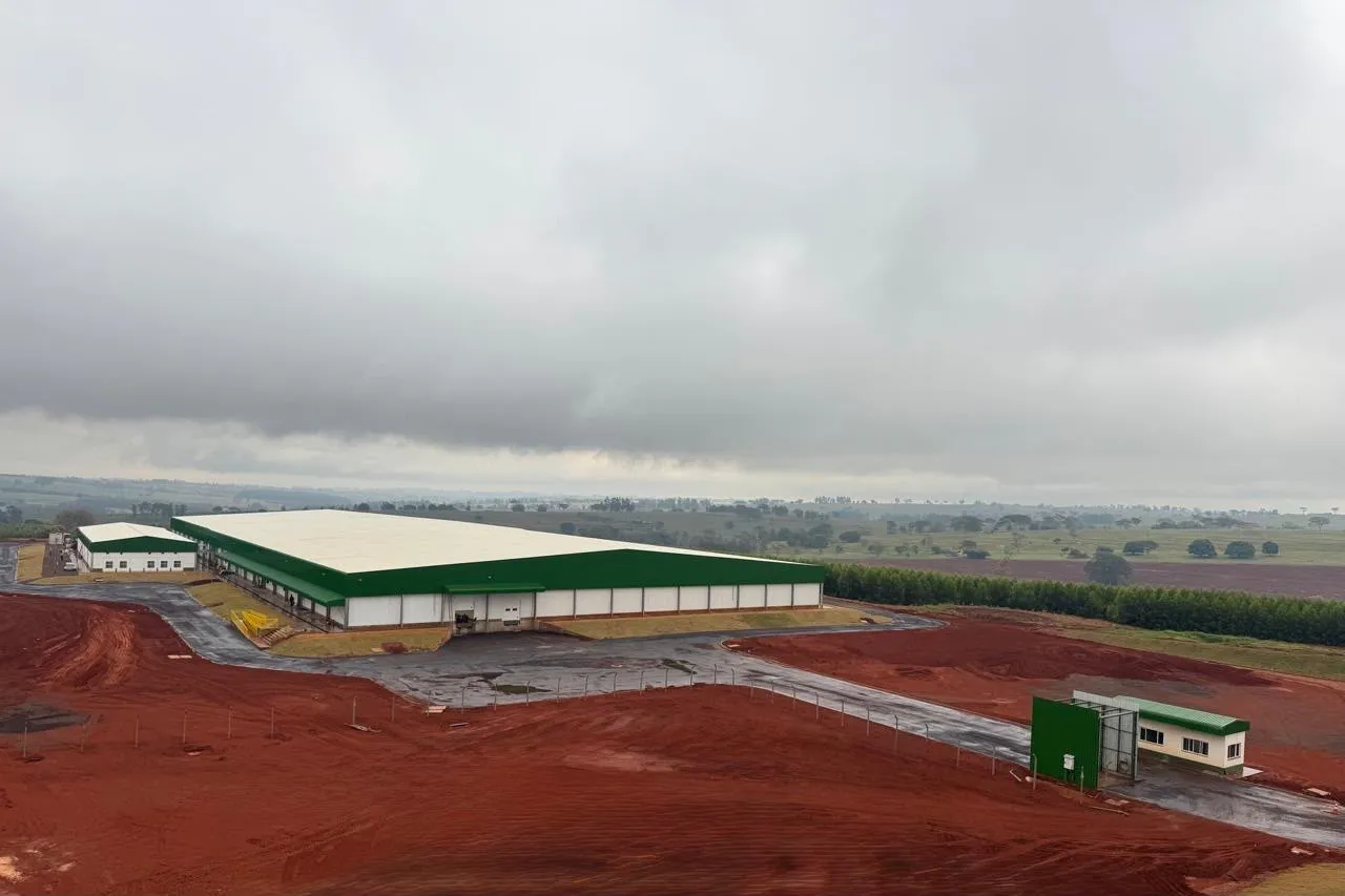 Mega incubatório Pluma Agroavícola - vista aérea