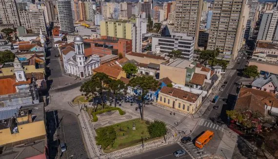 Curitiba abre consulta pública para definir prioridades de orçamento de R$ 15 bi