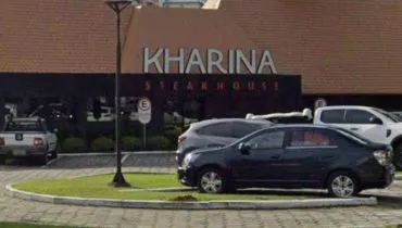 Fachada do restaurante Kharina