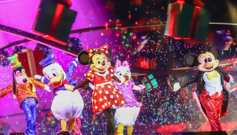Quando começam as vendas de ingressos para a nova edição do Natal da Disney em Curitiba?