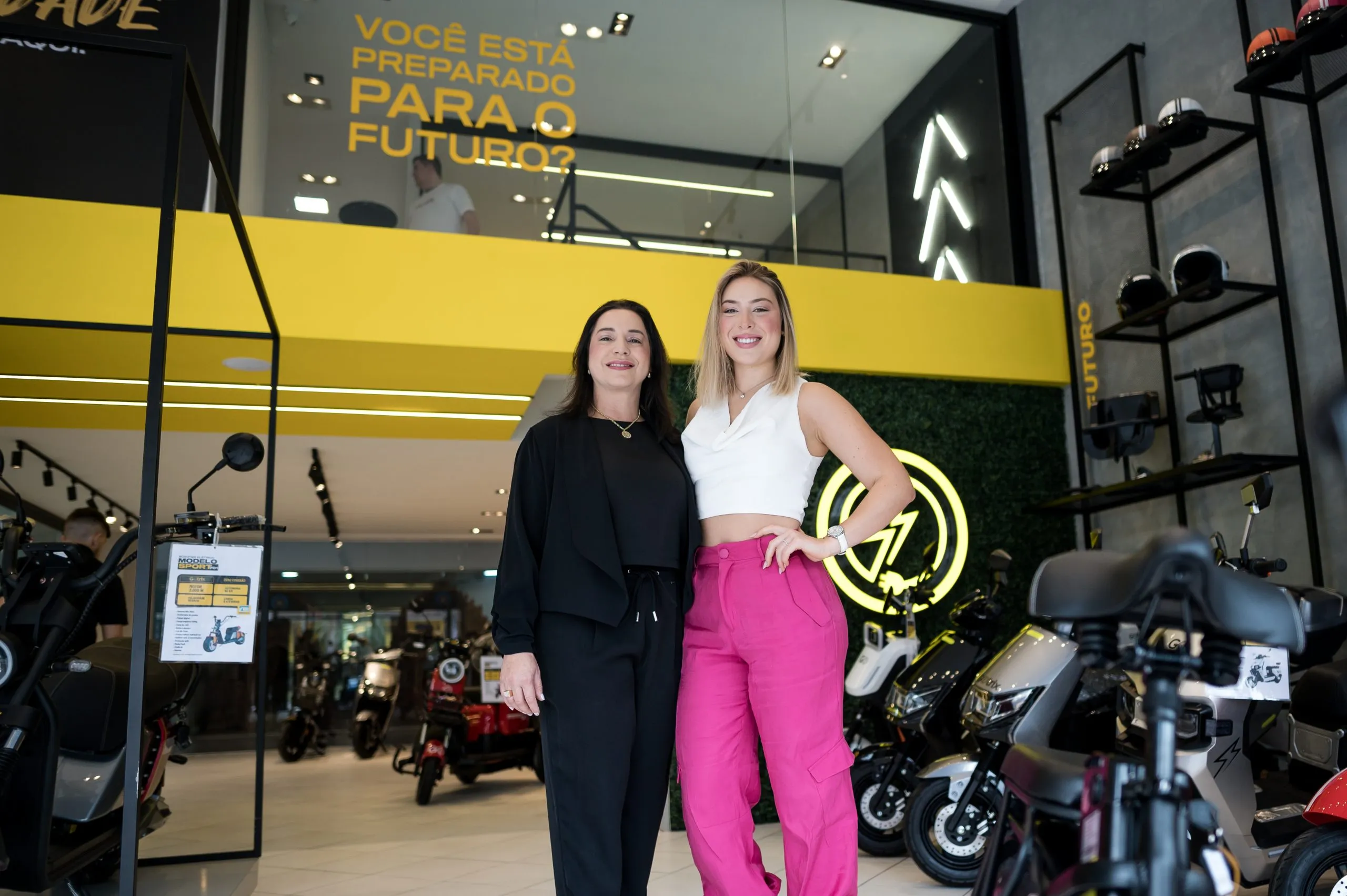Paraná franquias - mãe e filha decidiram emrpeender através de franquia pela segurança e suporte que a matriz dá aos franqueados iniciantes
