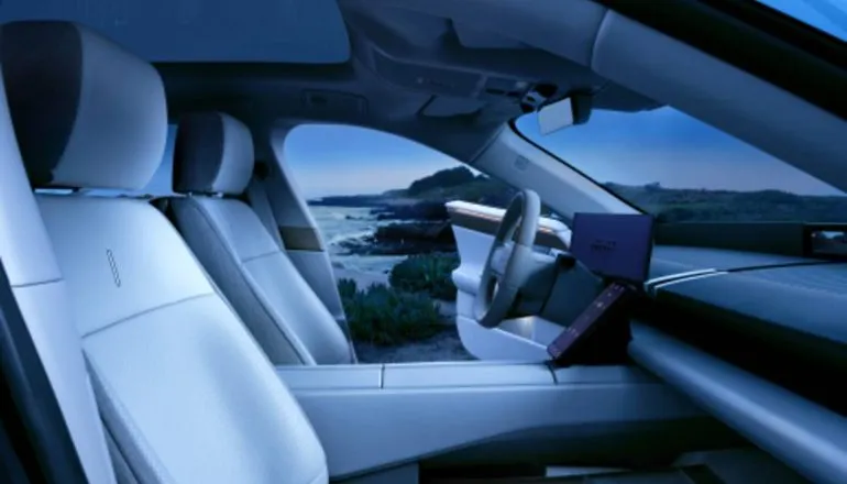 Imagem mostra a interna do Jaguar Type 01