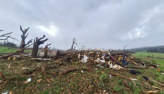 Tornado em Piraí do Sul é classificado como F3, com ventos de até 332 km/h