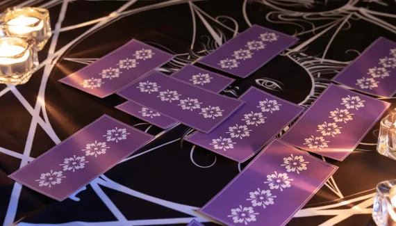 Tarot do dia: previsão para os 12 signos em 16/08/2026