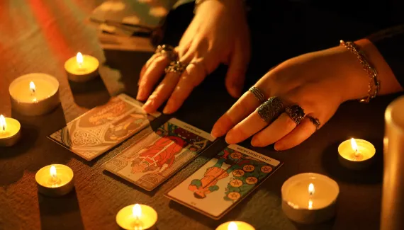 Tarot semanal: previsão para os signos de 17 a 23 de agosto de 2026