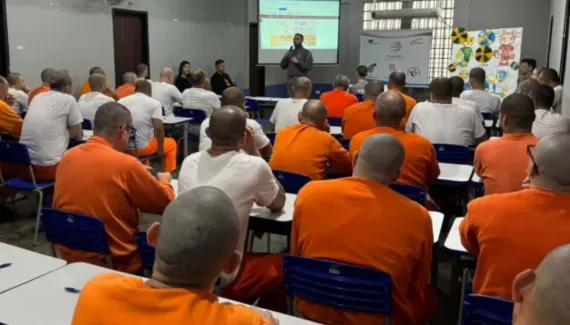 18 mil presos trabalham no Paraná: quais são as regras para conseguir uma vaga?