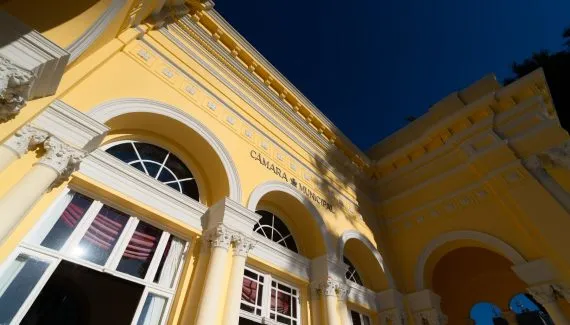 Por que vereadores de Curitiba miram Brasília mais que deputados estaduais?