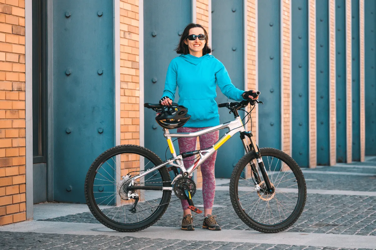 Dia Nacional do Ciclista: andar de bicicleta favorece a saúde física e mental