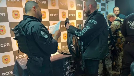 Comando em Balneário Camboriú e entregadores por app: como funcionava rede de drogas no Cajuru