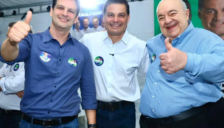 Pimentel entra na campanha de Sandro Alex e assume coordenação em Curitiba