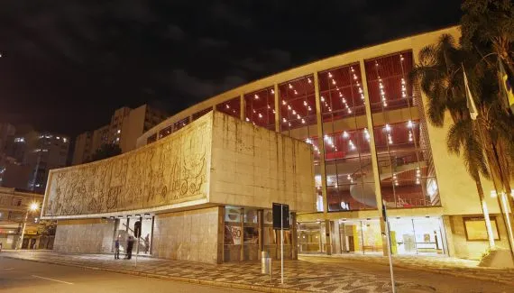 Cinema público e novos espaços: o que os candidatos propõem para a cultura no Paraná
