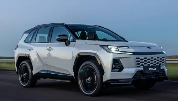 O RAV4 mais potente da história chega ao Brasil; veja o preço do novo Toyota