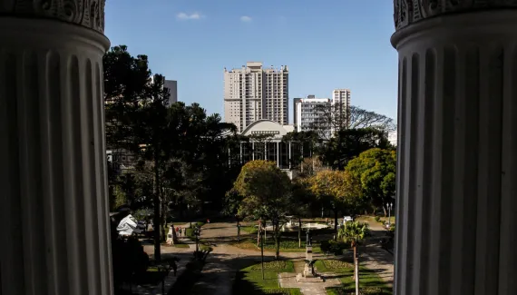 Paraná terá virada no tempo com calor de verão em pleno inverno